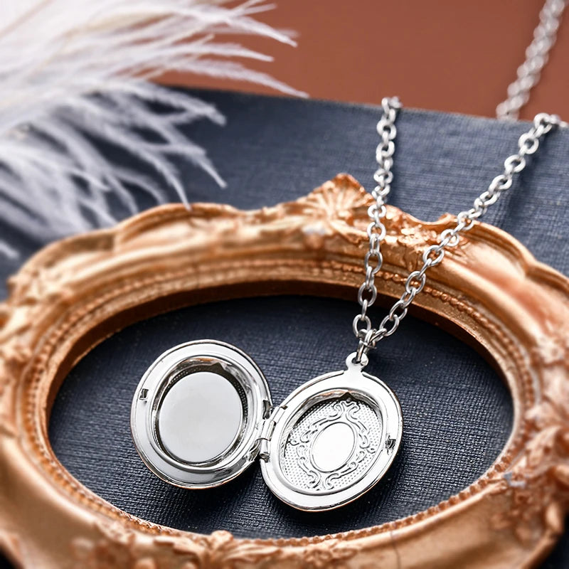 Gothic Creative Diy Photo Frame Pendant Necklace for Men and Women Vintage Cat Cameo Personalized Jewelry Acscessorie