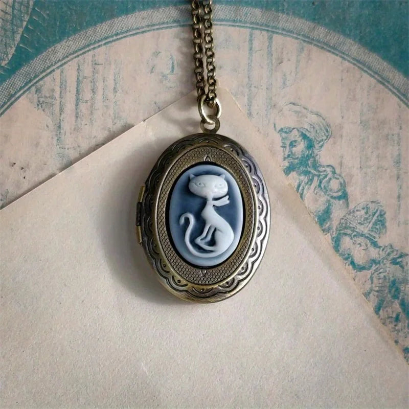 Gothic Creative Diy Photo Frame Pendant Necklace for Men and Women Vintage Cat Cameo Personalized Jewelry Acscessorie