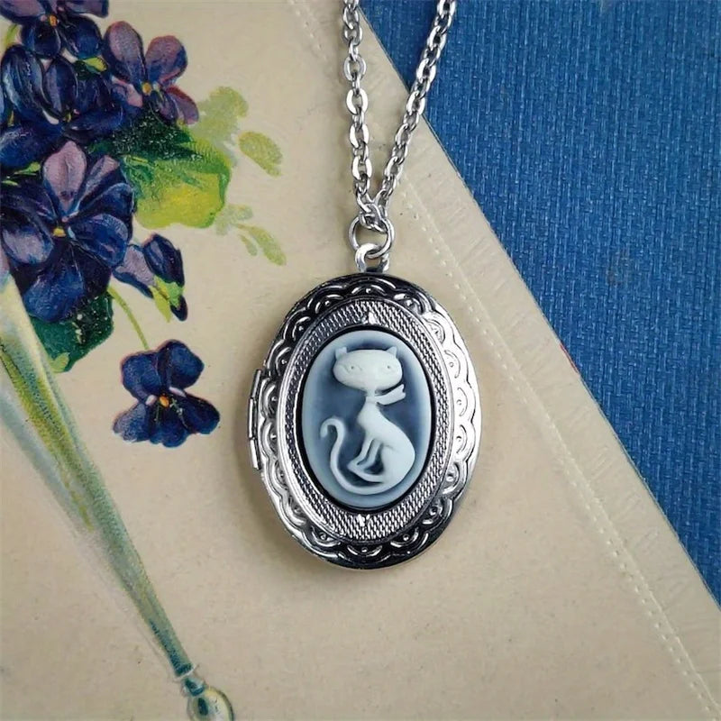 Gothic Creative Diy Photo Frame Pendant Necklace for Men and Women Vintage Cat Cameo Personalized Jewelry Acscessorie