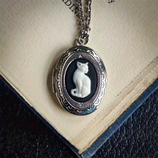Gothic Creative Diy Photo Frame Pendant Necklace for Men and Women Vintage Cat Cameo Personalized Jewelry Acscessorie